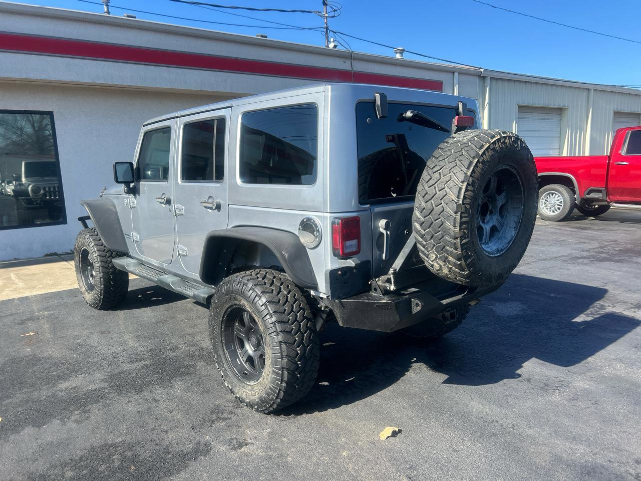 Used 2013 Jeep Wrangler Unlimited Sahara w/ Dual Top Group image 6