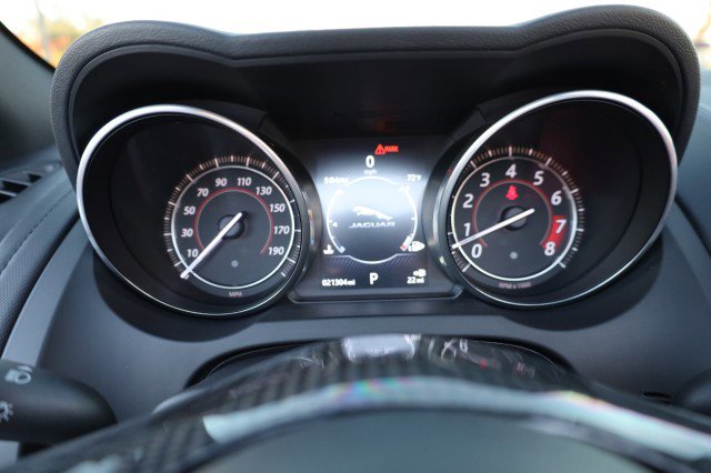 Used 2018 Jaguar F-TYPE Convertible image 28