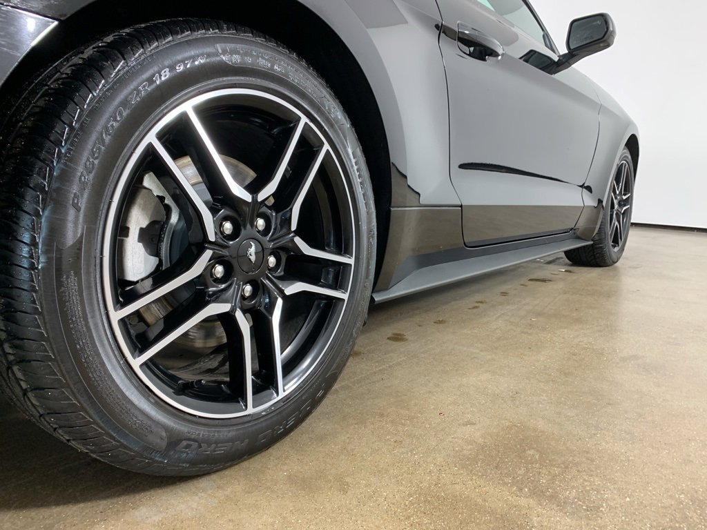 Used 2023 Ford Mustang Premium image 9