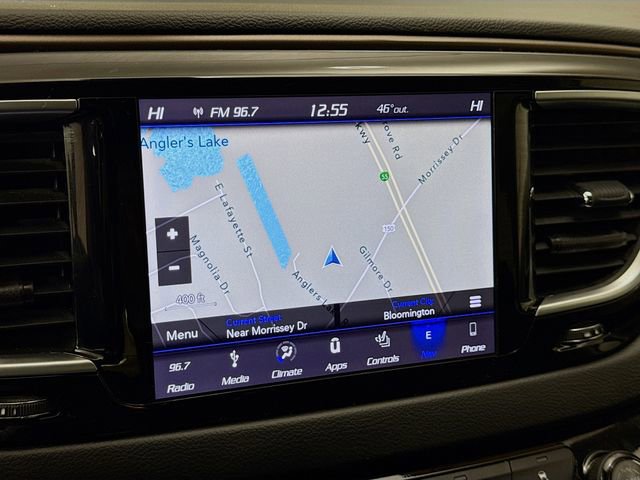 Used 2019 Chrysler Pacifica Touring-L Plus w/ Tire & Wheel Group image 15