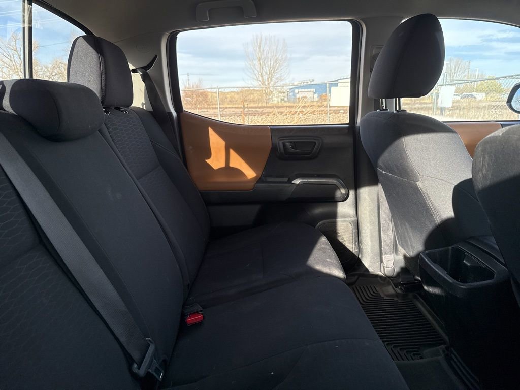 Used 2019 Toyota Tacoma SR5 image 4