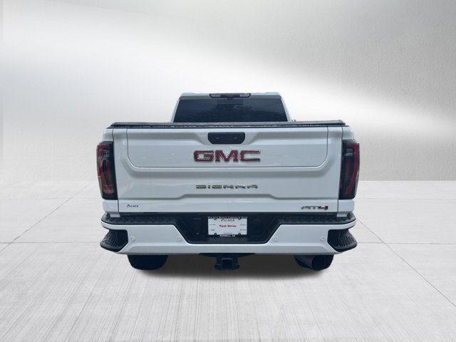 Used 2024 GMC Sierra 2500 AT4 w/ AT4 Premium Plus Package AWD/4WD image 7
