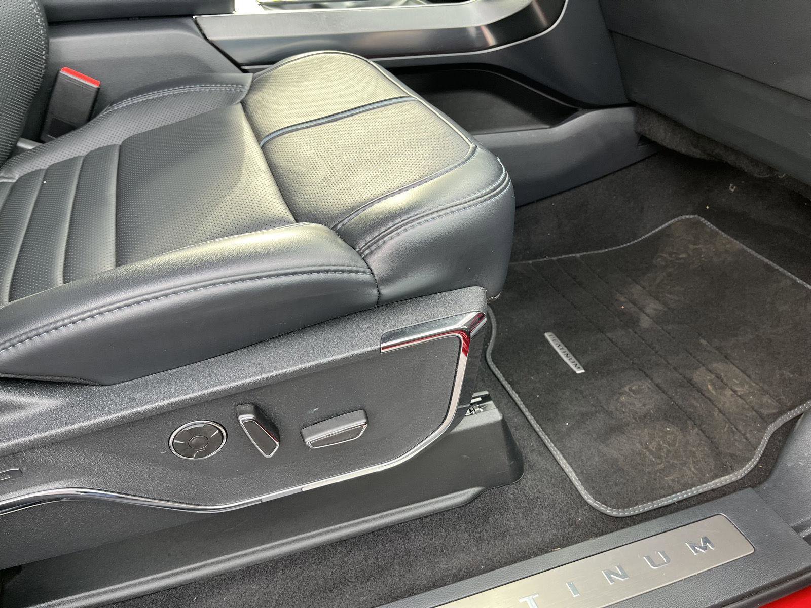 Used 2024 Ford F150 Platinum w/ Equipment Group 702A High AWD/4WD image 15