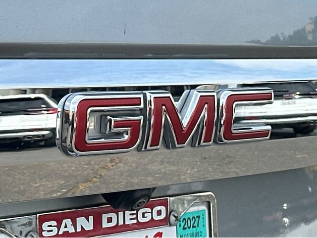 Certified 2024 GMC Yukon XL SLT w/ SLT Premium Package image 4