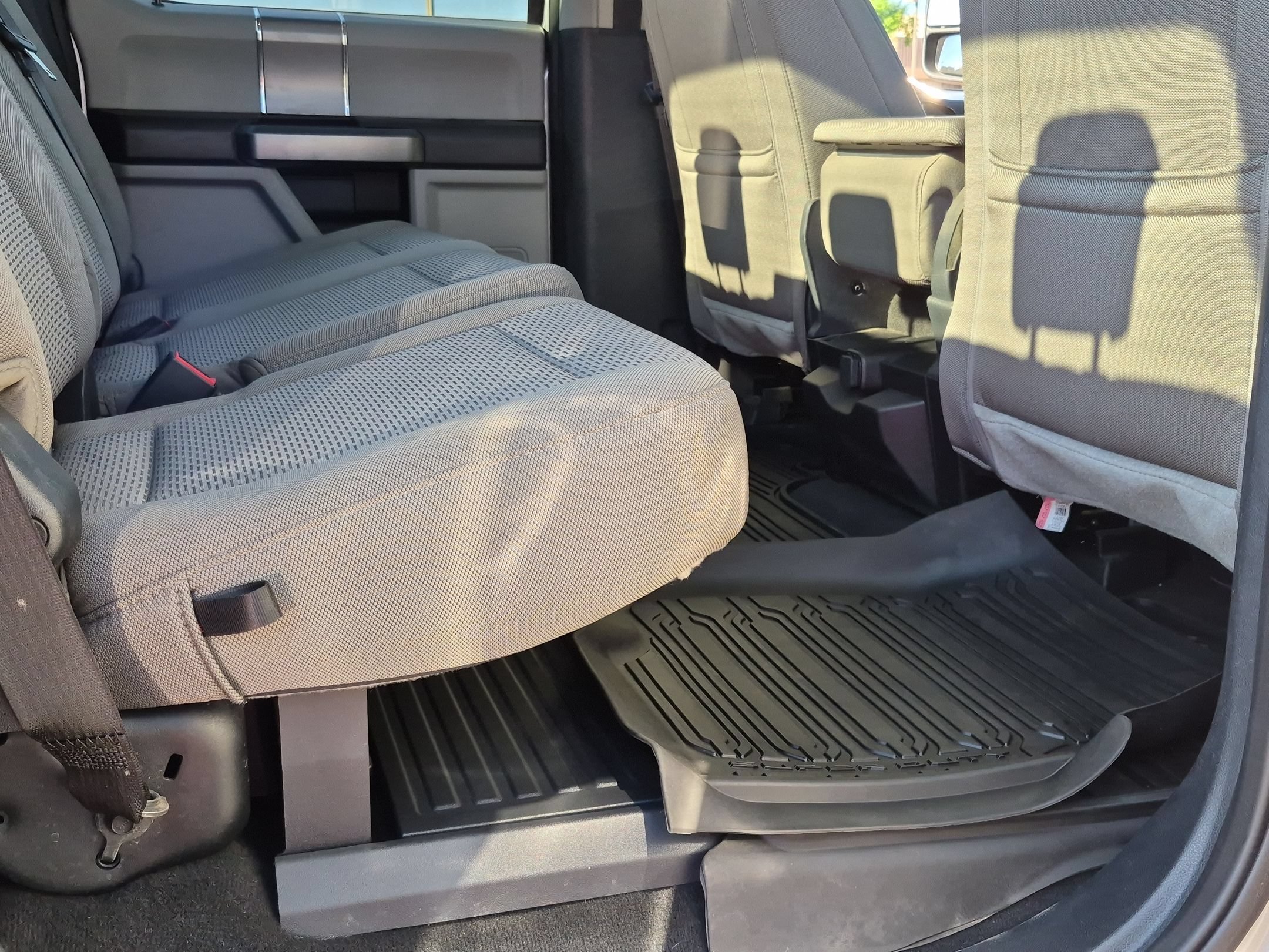 Certified 2022 Ford F450 XLT w/ XLT Premium Package RWD image 24