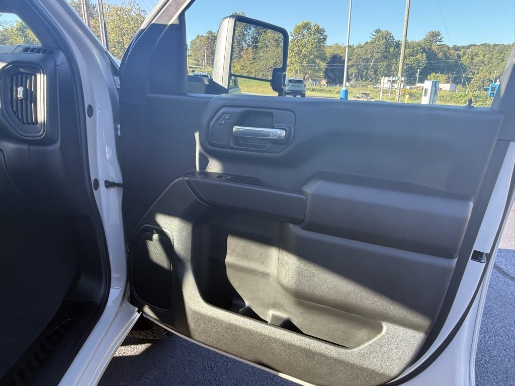 New 2026 Chevrolet Silverado 2500 Custom w/ Custom Value Package image 23