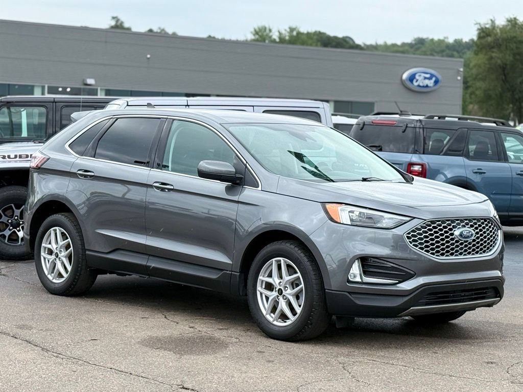 Certified 2024 Ford Edge SEL w/ Convenience Package AWD/4WD image 27