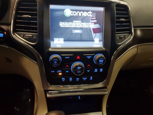 Used 2018 Jeep Grand Cherokee Limited w/ Trailer Tow Group IV image 18