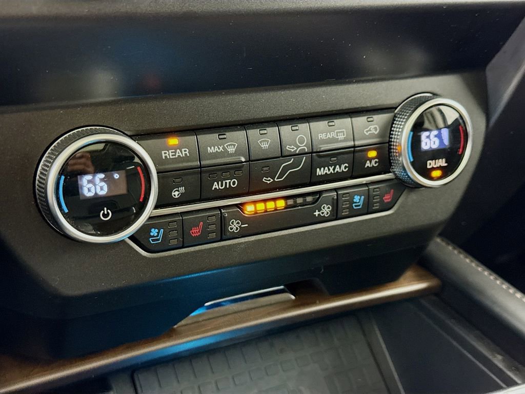 Used 2020 Ford Expedition Max Platinum image 21