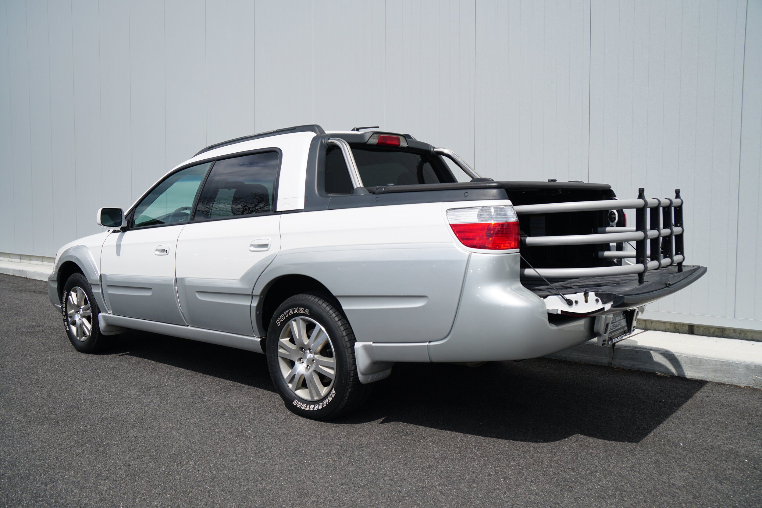 Used 2005 Subaru Baja Turbo AWD/4WD image 12