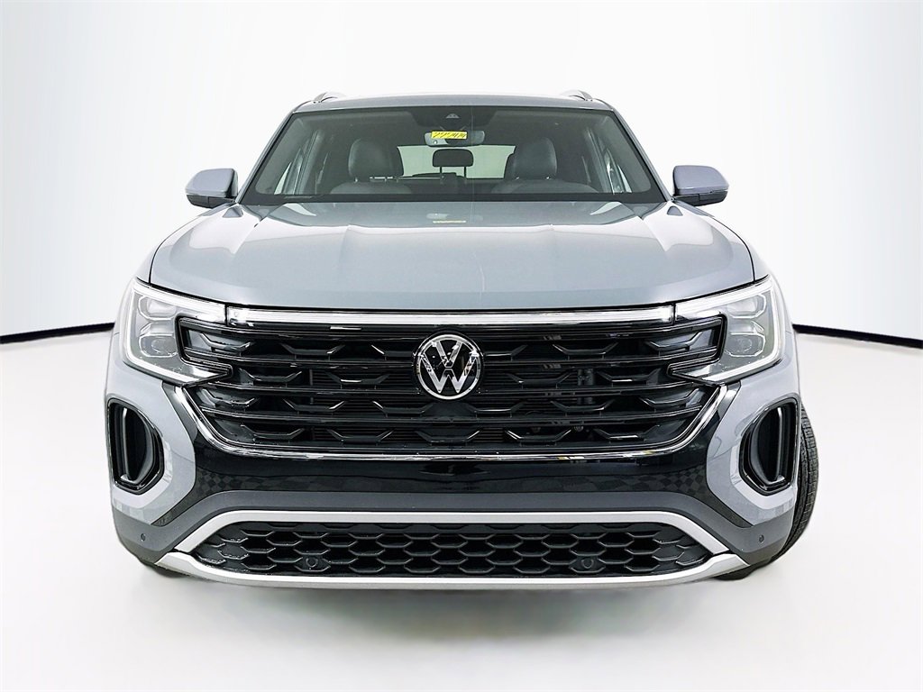 New 2025 Volkswagen Atlas Cross Sport SE image 5