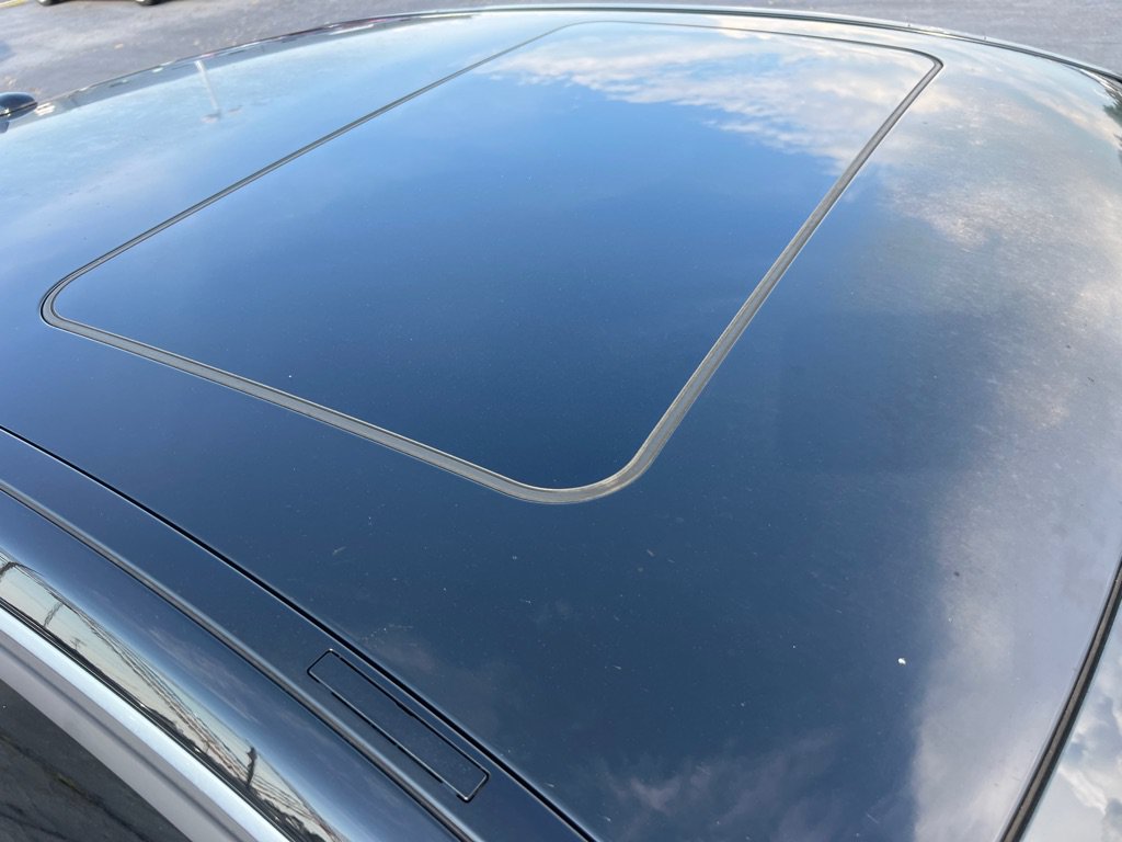 Used 2014 Mercedes-Benz E 350 Sedan image 9