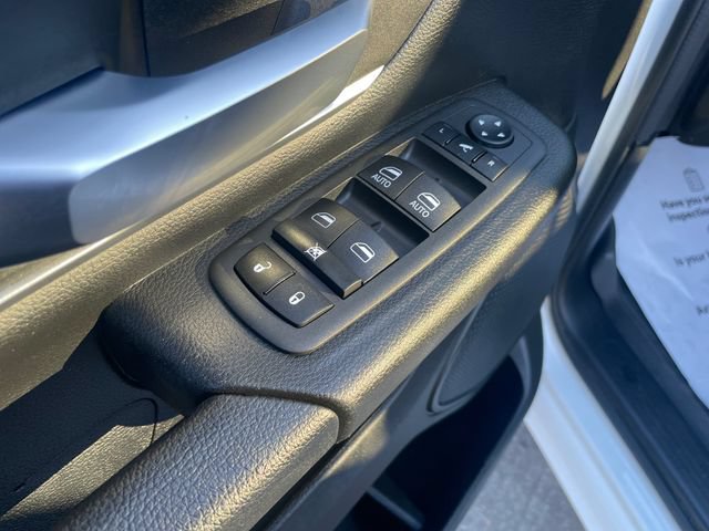 Used 2022 RAM 1500 Big Horn AWD/4WD image 12