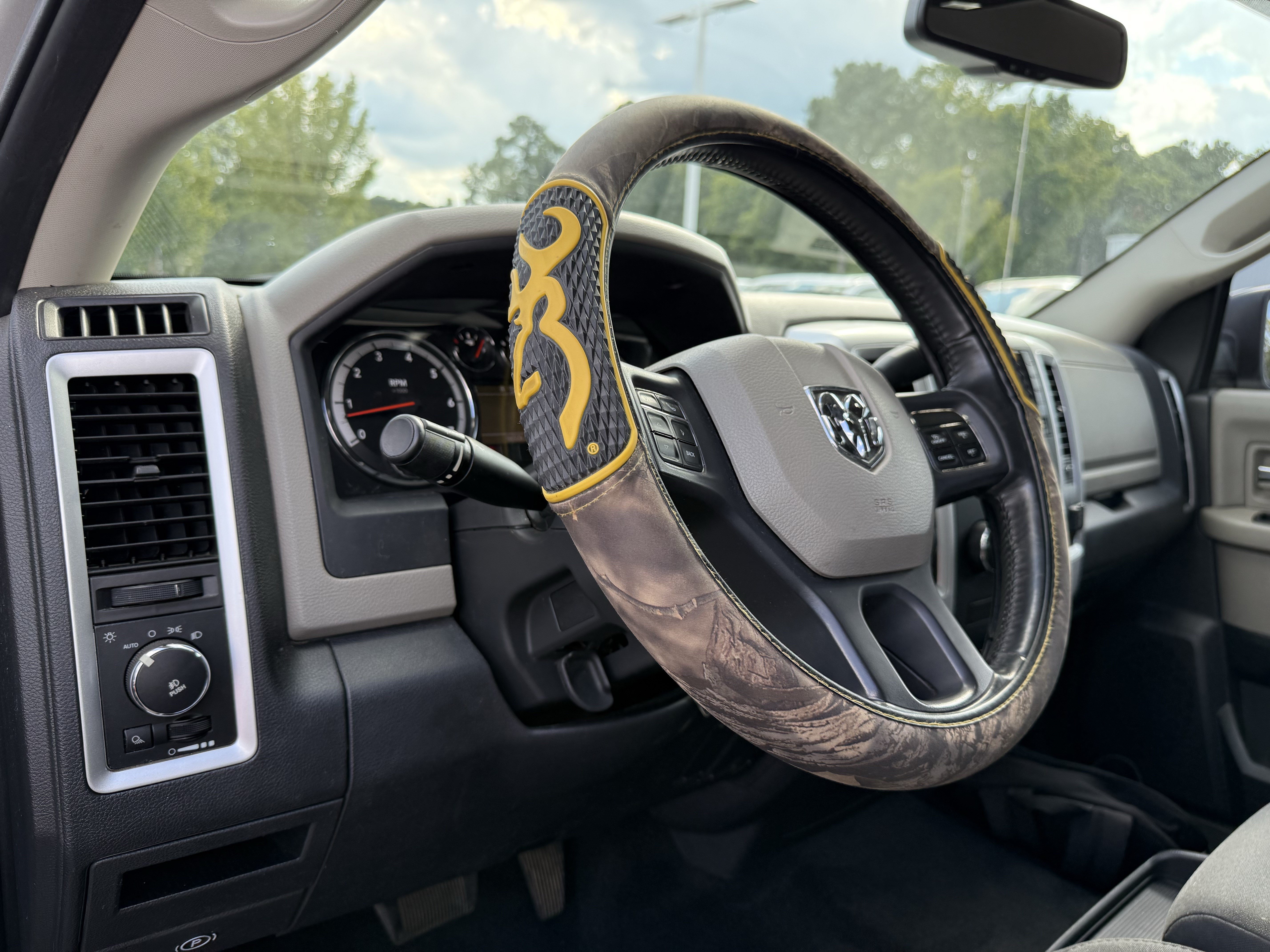 Used 2012 RAM 1500 Big Horn w/ Luxury Group AWD/4WD image 13