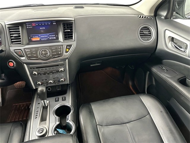 Used 2018 Nissan Pathfinder SL image 27