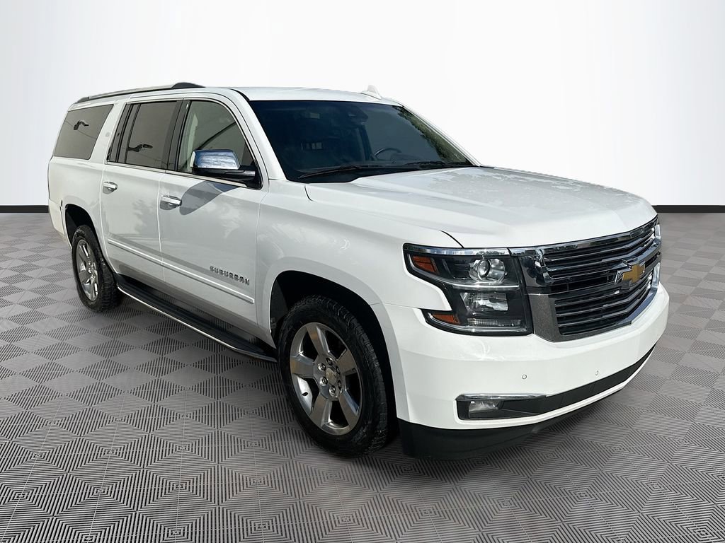 Used 2020 Chevrolet Suburban Premier image 4