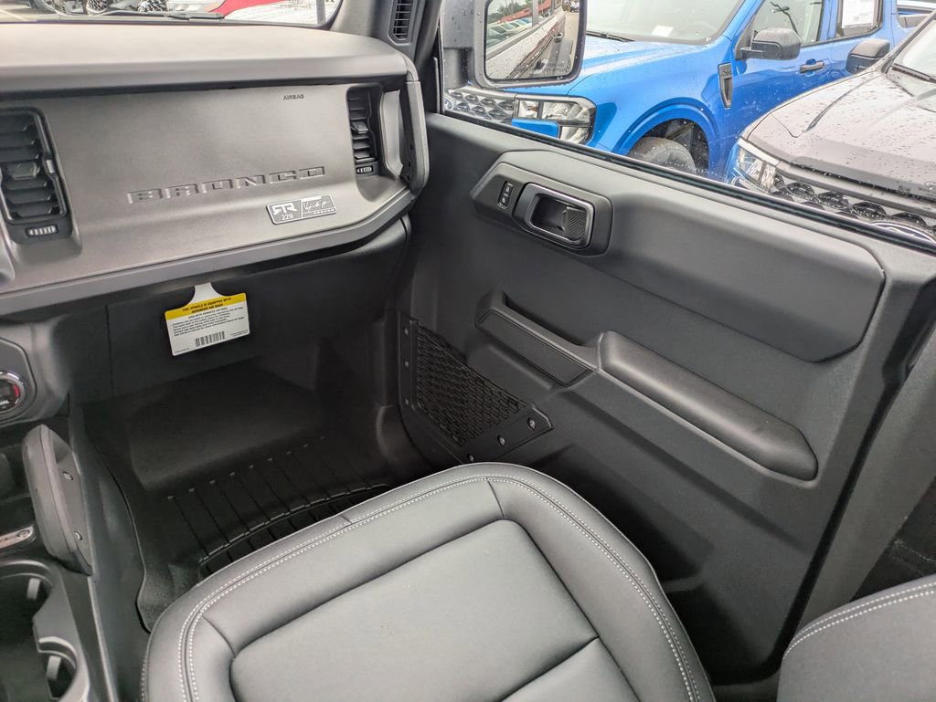 New 2025 Ford Bronco Big Bend w/ Black Diamond Package image 18