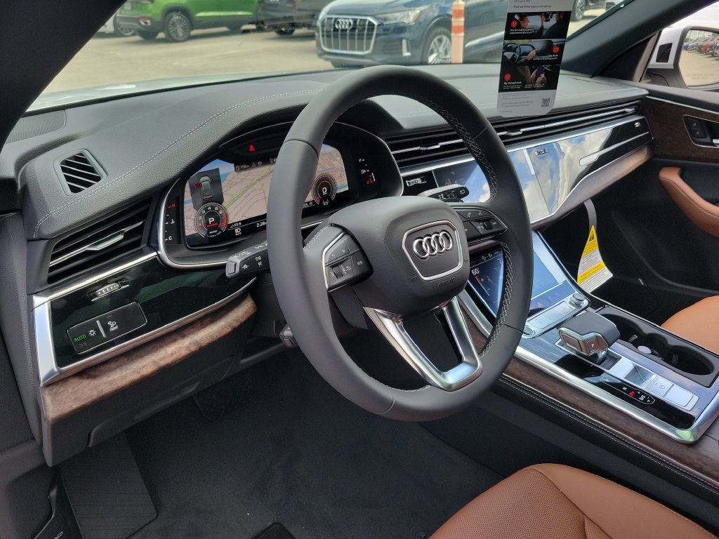 New 2027 Audi Q8 Premium Plus AWD/4WD image 7