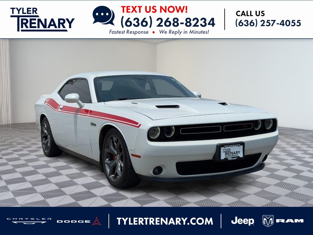 Used 2015 Dodge Challenger R/T Plus RWD image 1