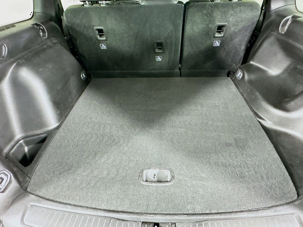 Certified 2024 Jeep Grand Cherokee Altitude image 37