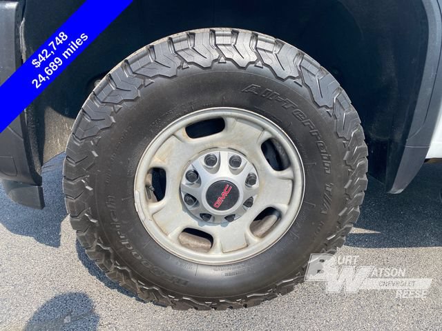 Used 2024 GMC Sierra 2500 Pro w/ Convenience Package AWD/4WD image 18