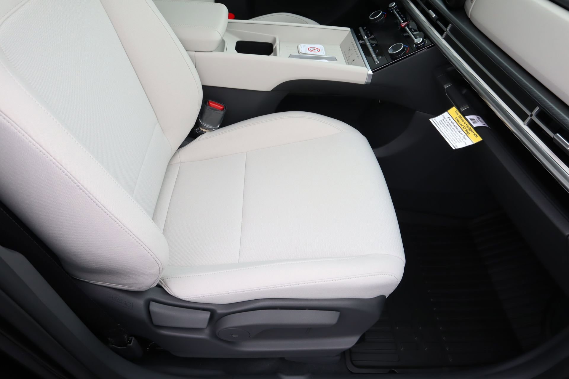 New 2026 Hyundai Santa Fe SE image 20