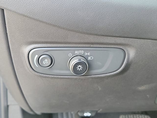 Certified 2023 Chevrolet Equinox LT image 22