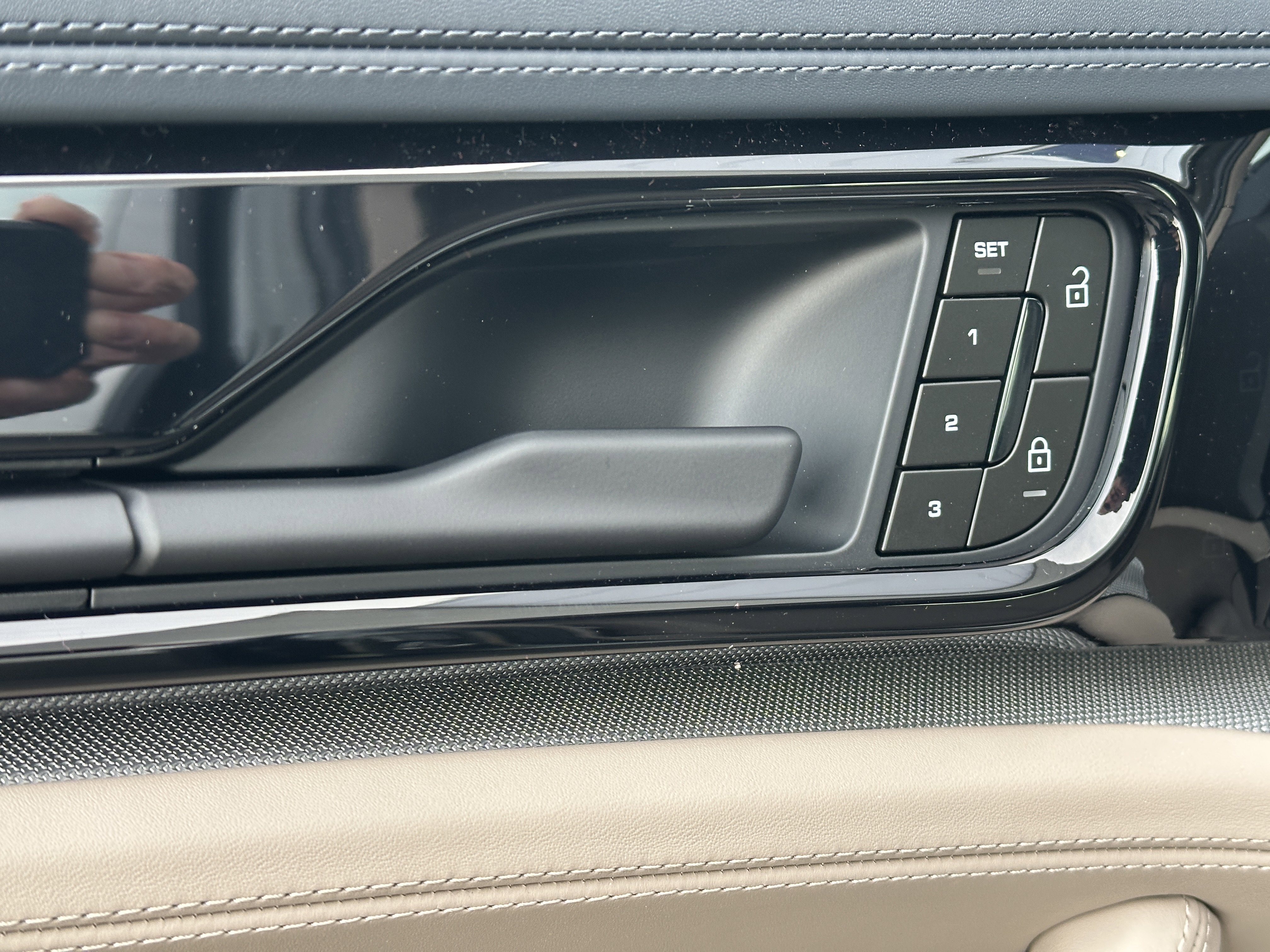 New 2026 Porsche Panamera 4 image 23