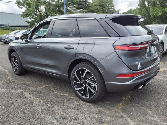 New 2024 Lincoln Corsair Grand Touring w/ Equipment Group 301A AWD/4WD image 3