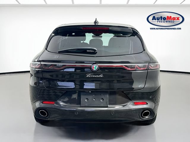 Used 2024 Alfa Romeo Tonale Veloce AWD/4WD image 8