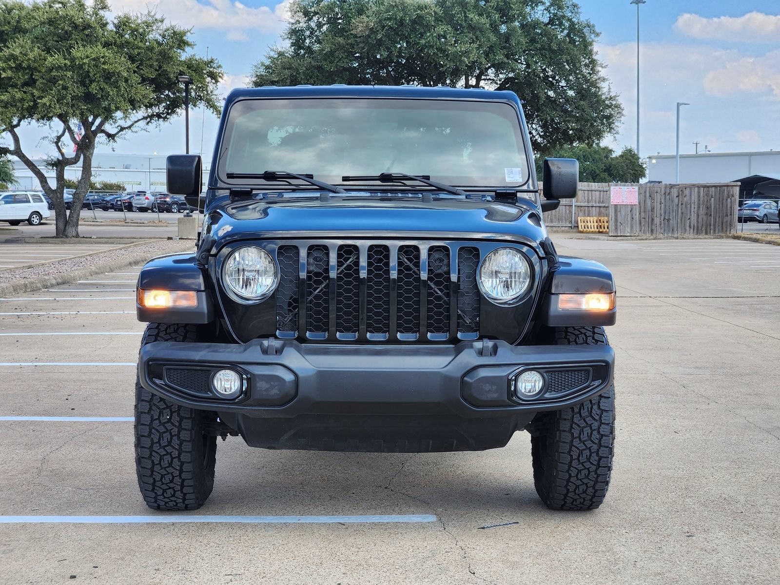 Used 2022 Jeep Gladiator Sport AWD/4WD image 7