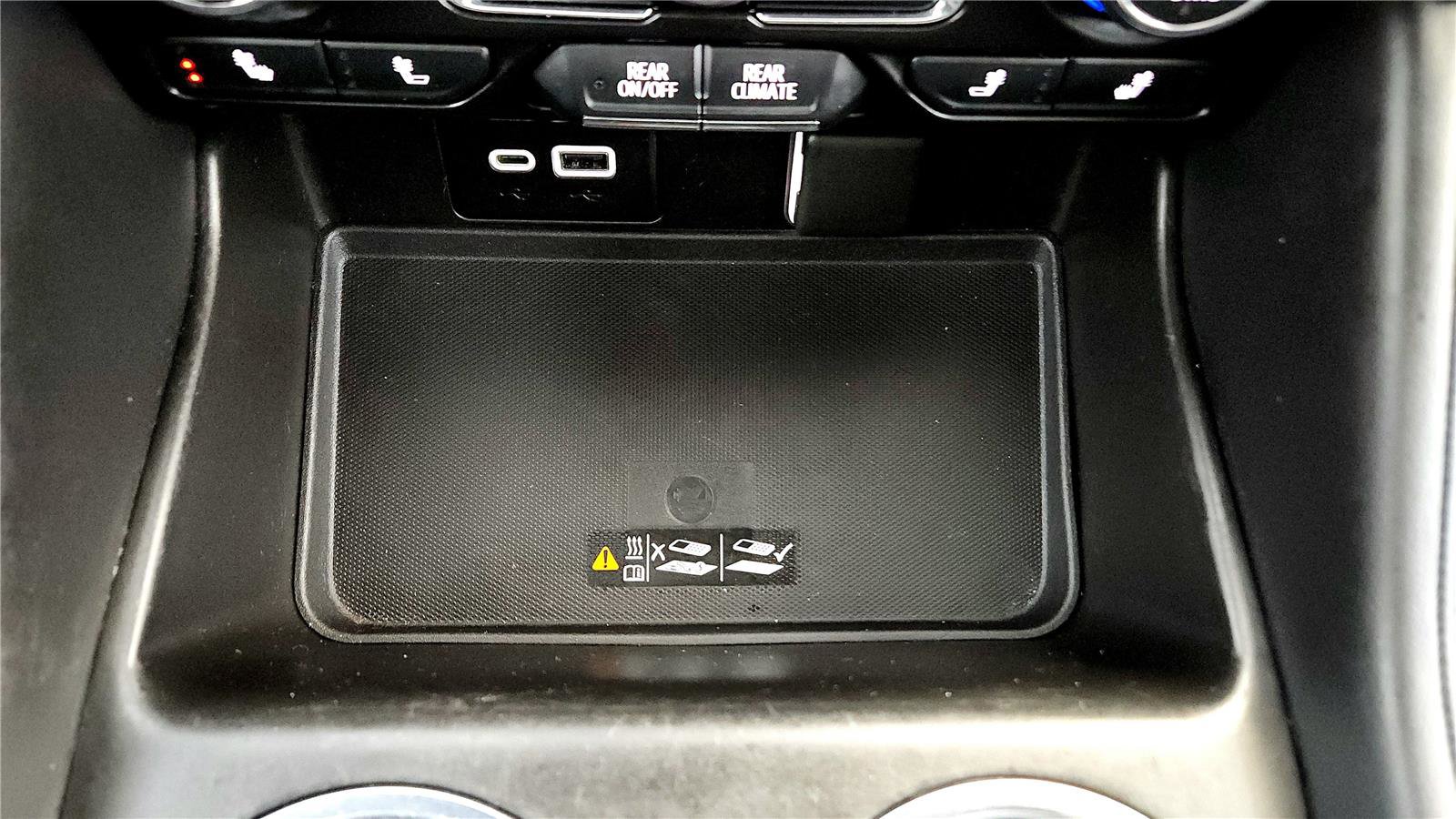 Used 2022 Chevrolet Tahoe LT w/ Luxury Package image 49