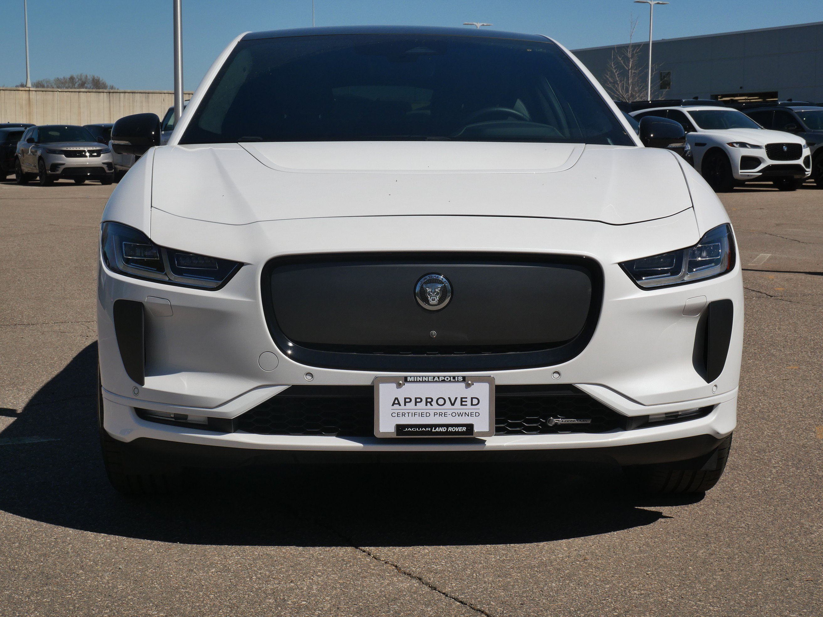 Certified 2024 Jaguar I-PACE R-Dynamic HSE AWD/4WD image 8