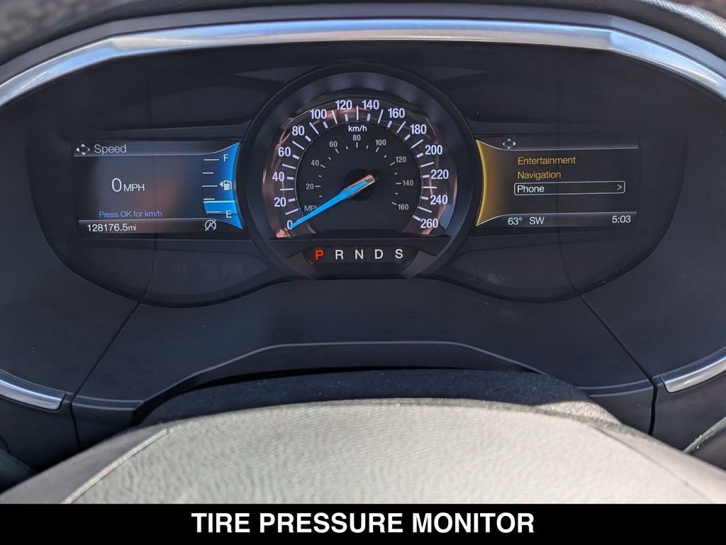 Used 2019 Ford Edge Titanium w/ Equipment Group 301A AWD/4WD image 22