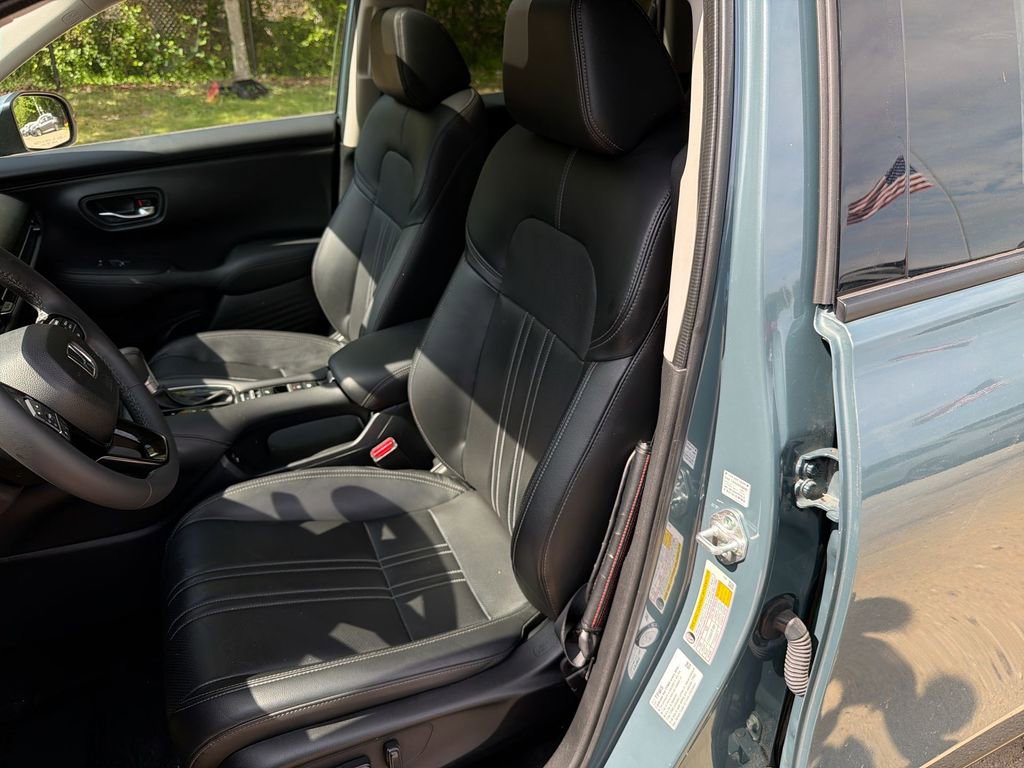 Used 2024 Honda HR-V EX-L image 13