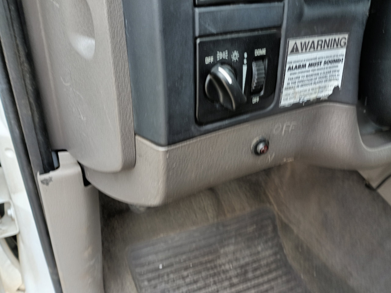 Used 2004 Dodge Dakota 2WD Club Cab w/ Hd Service Group image 18