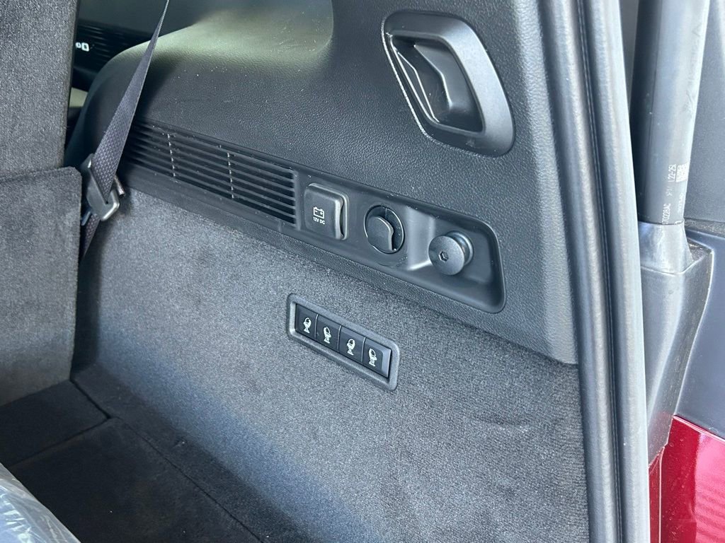 Used 2024 Jeep Grand Wagoneer Series I image 36