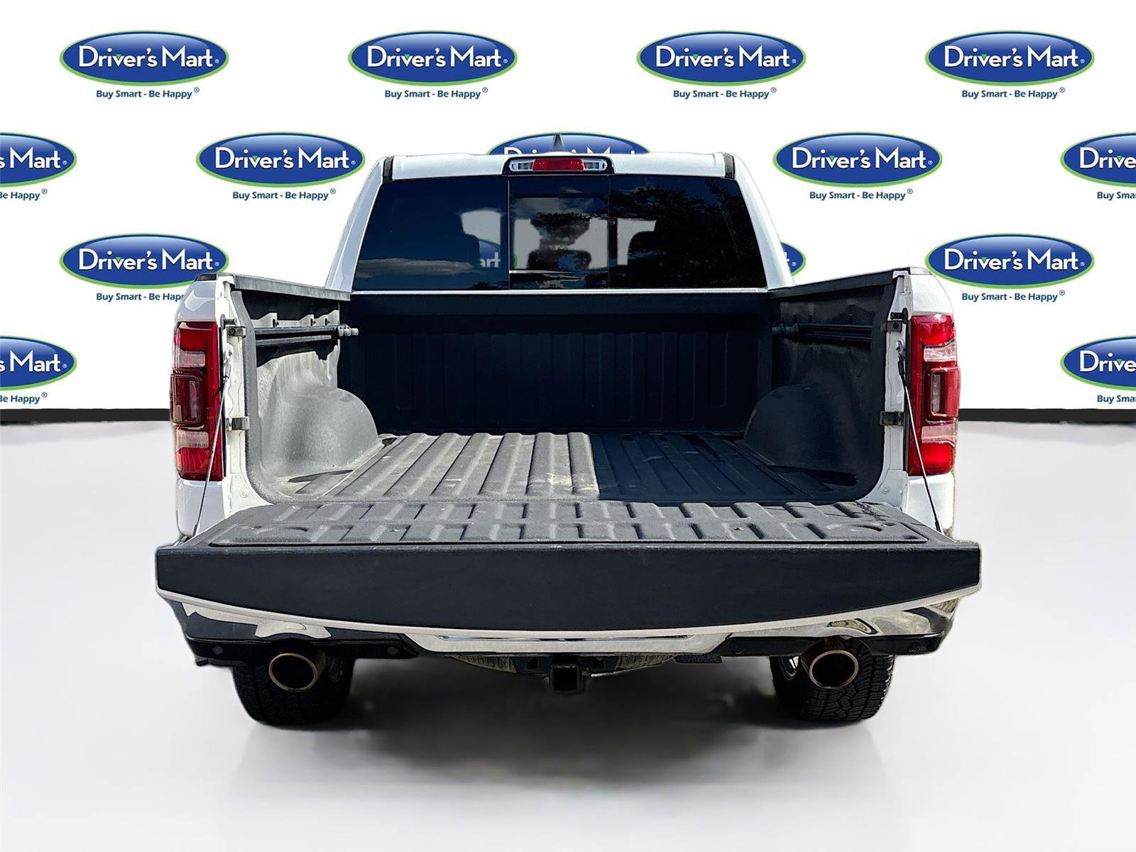 Used 2023 RAM 1500 Laramie image 30