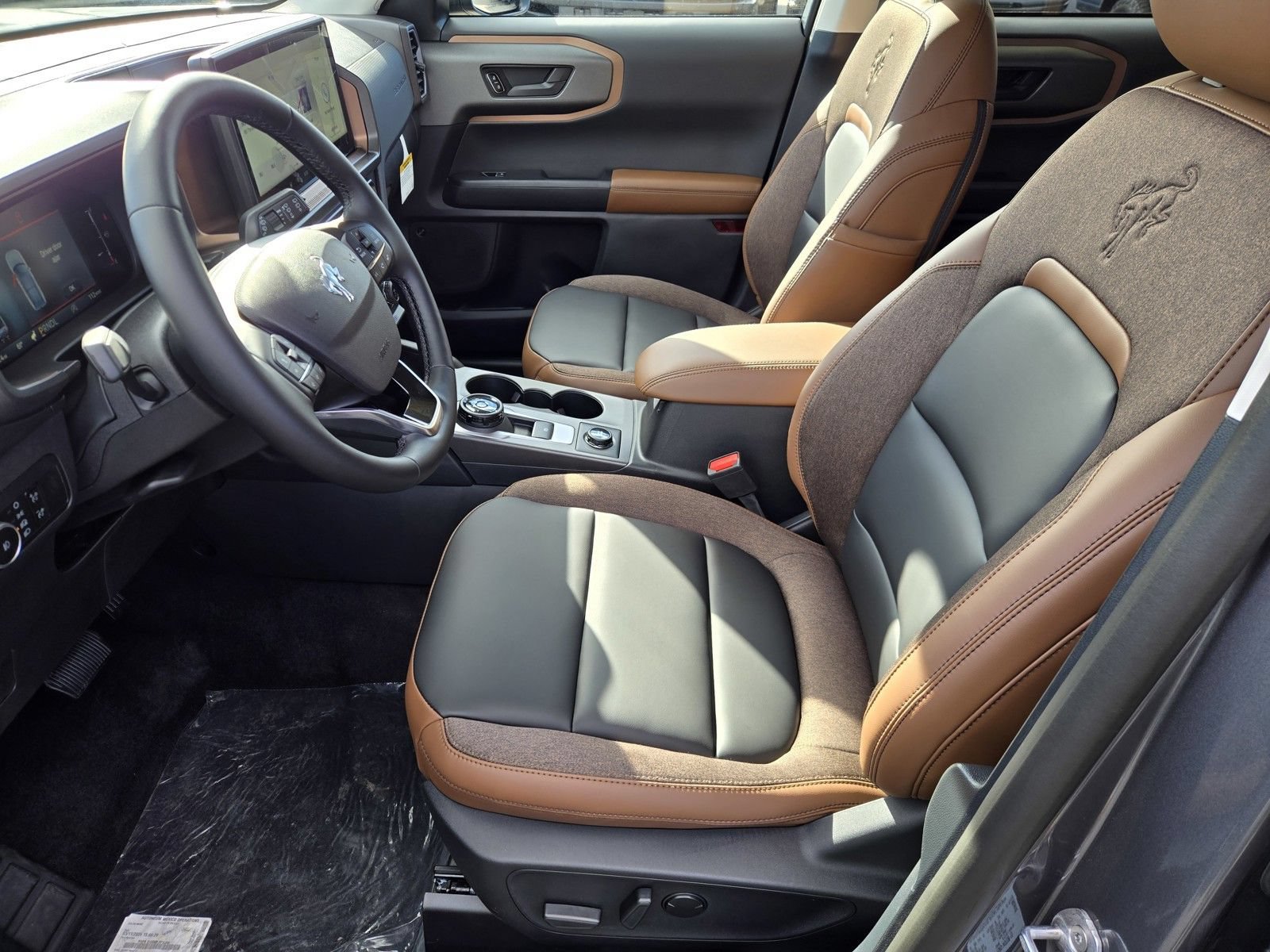 New 2026 Ford Bronco Sport Outer Banks w/ Outer Banks Tech Package+ AWD/4WD image 18