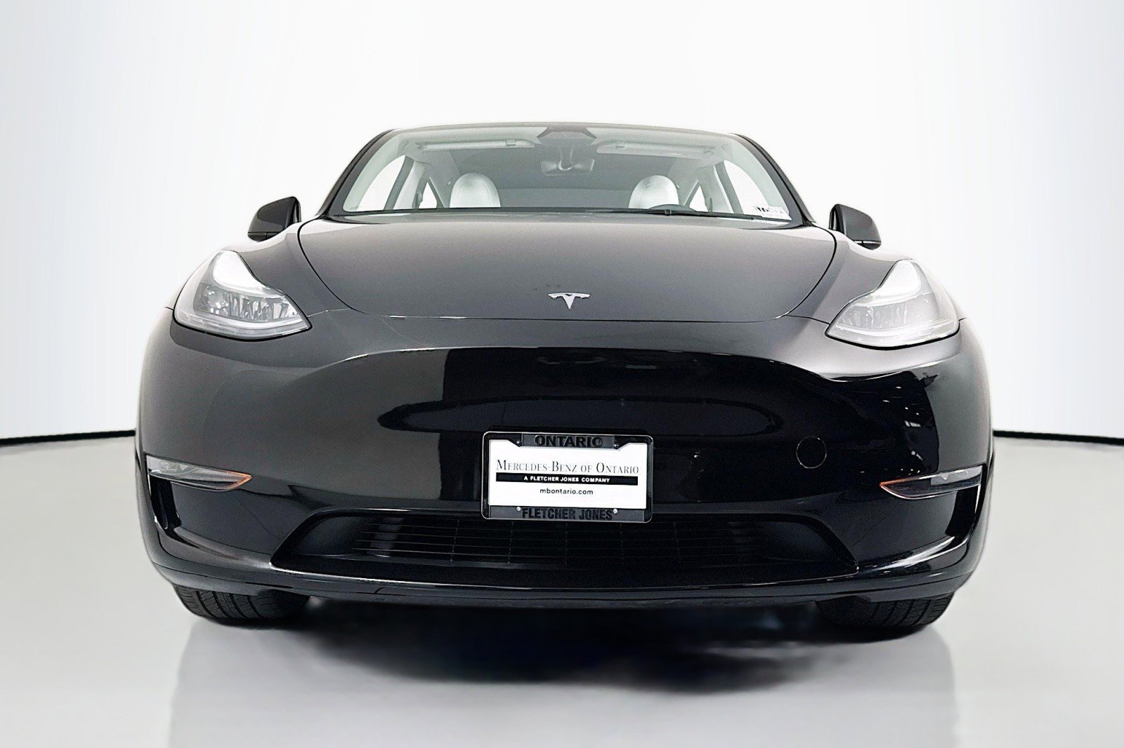 Used 2024 Tesla Model Y Long Range image 2