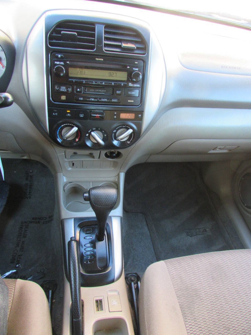 Used 2005 Toyota RAV4 2WD image 11