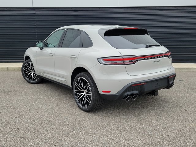 New 2026 Porsche Macan Turbo AWD/4WD image 7
