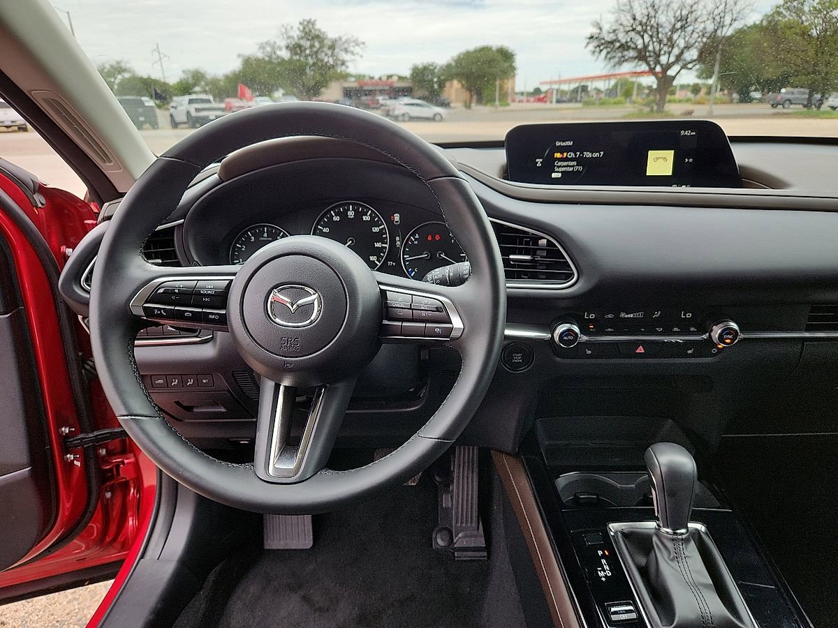 Used 2025 MAZDA CX-30 AWD 2.5 S w/ Premium Package image 6