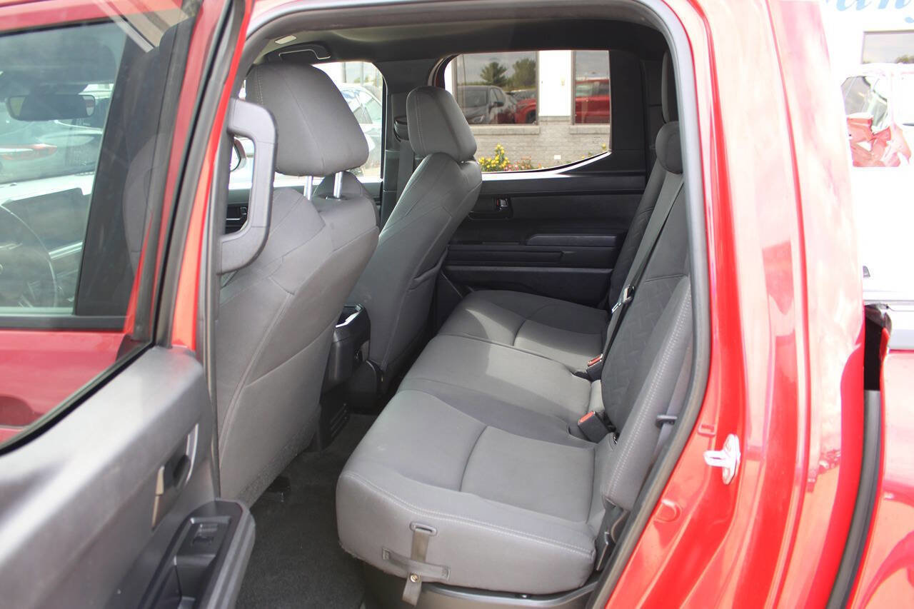 Used 2024 Toyota Tacoma SR5 image 11