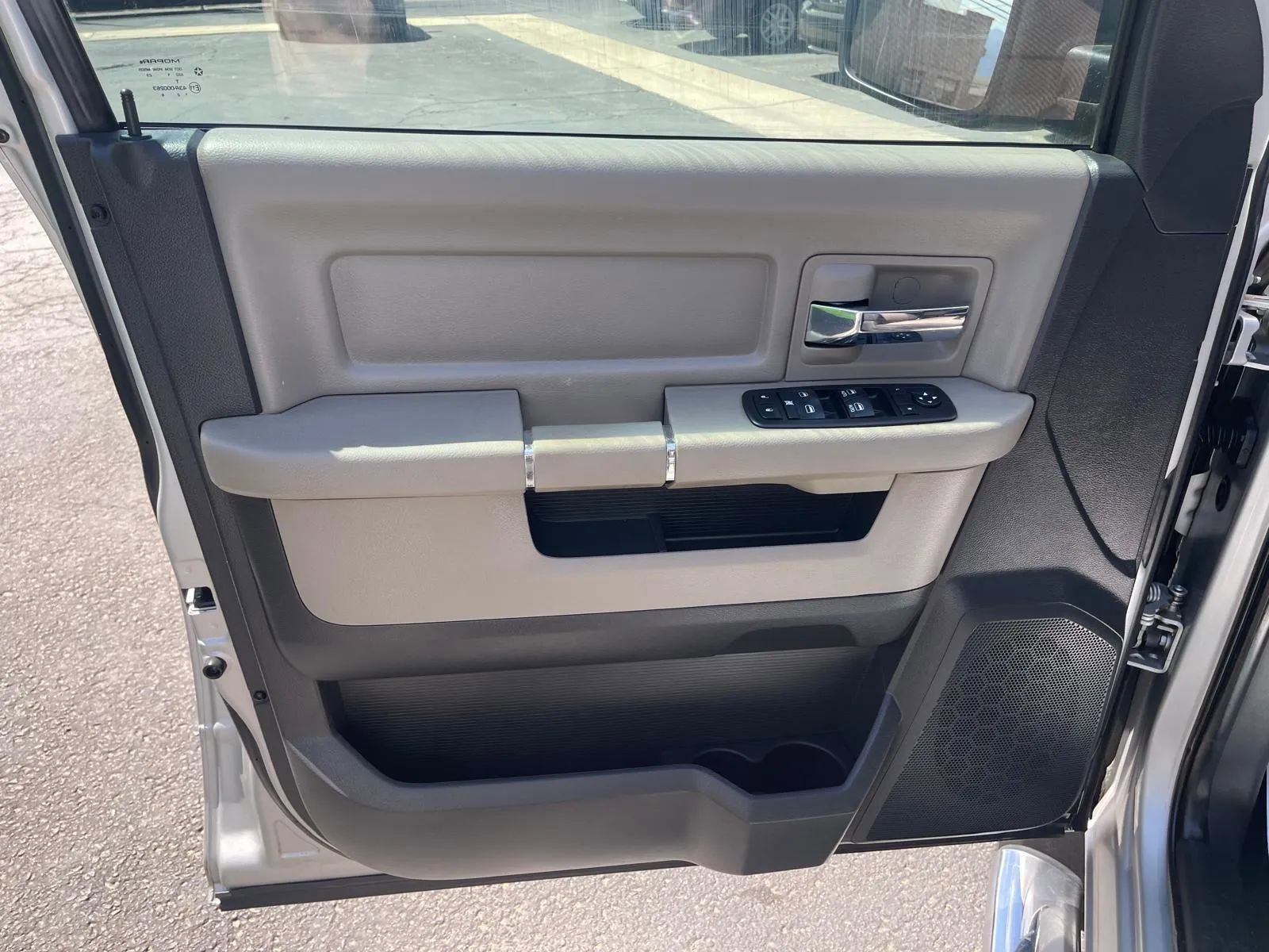 Used 2012 RAM 1500 Big Horn w/ Luxury Group AWD/4WD image 15
