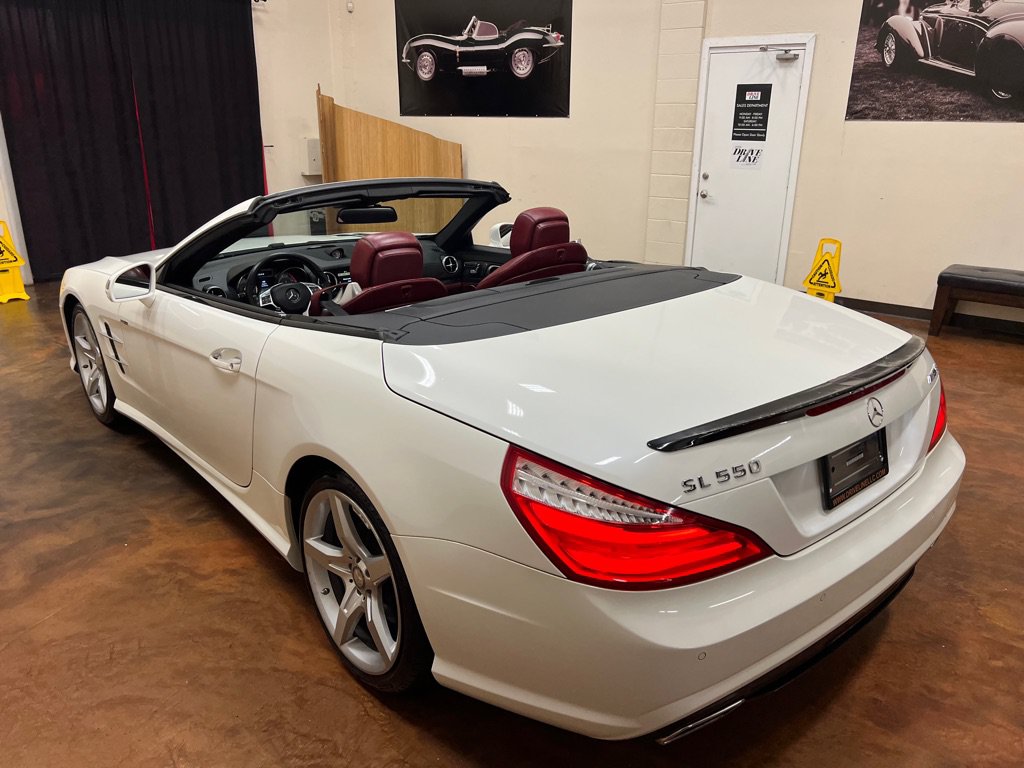 Used 2013 Mercedes-Benz SL 550 w/ Premium Pkg image 67
