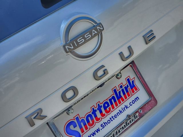 New 2026 Nissan Rogue SV w/ SV Premium Package image 8