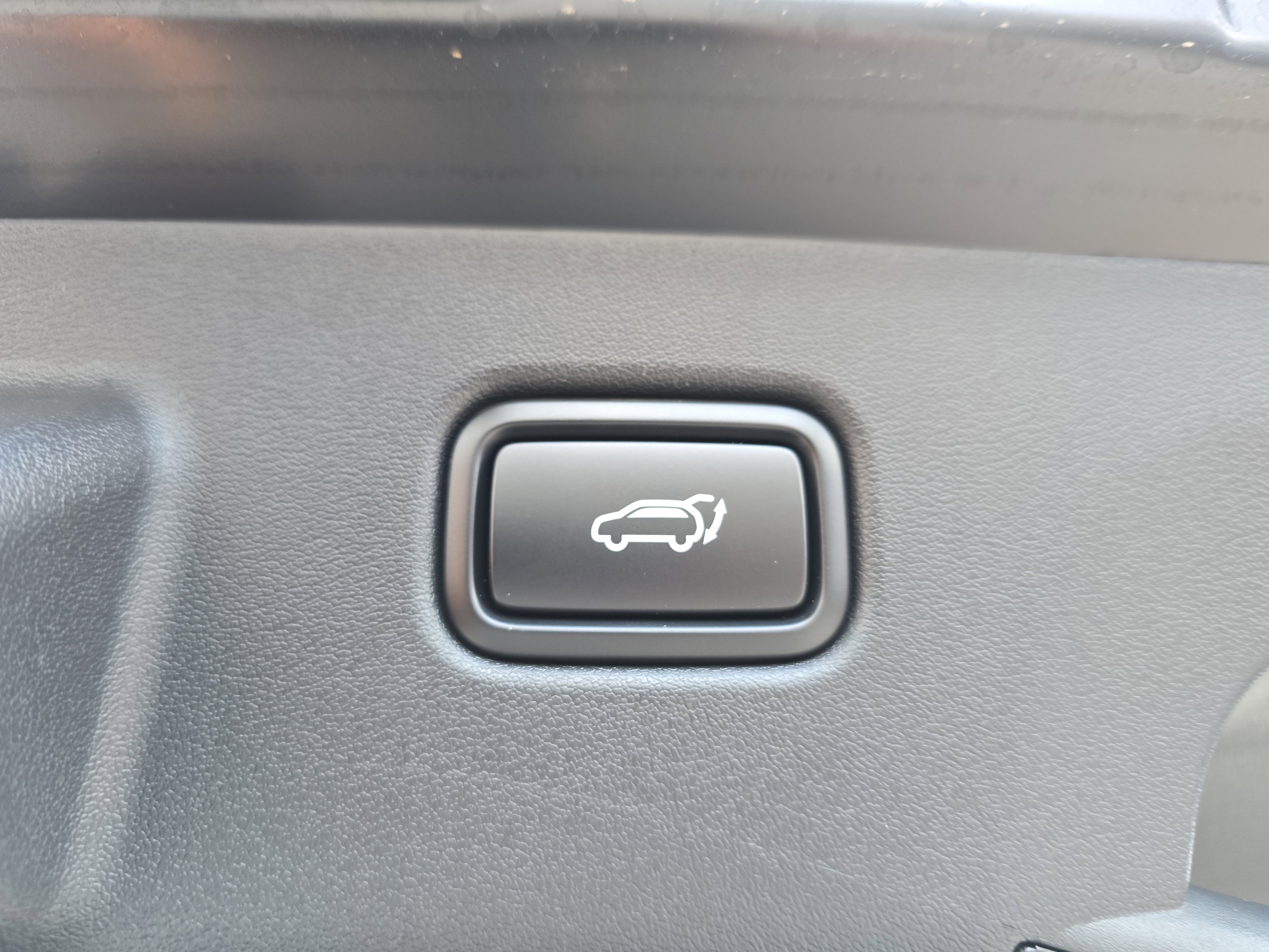 New 2025 Kia EV6 Wind image 13