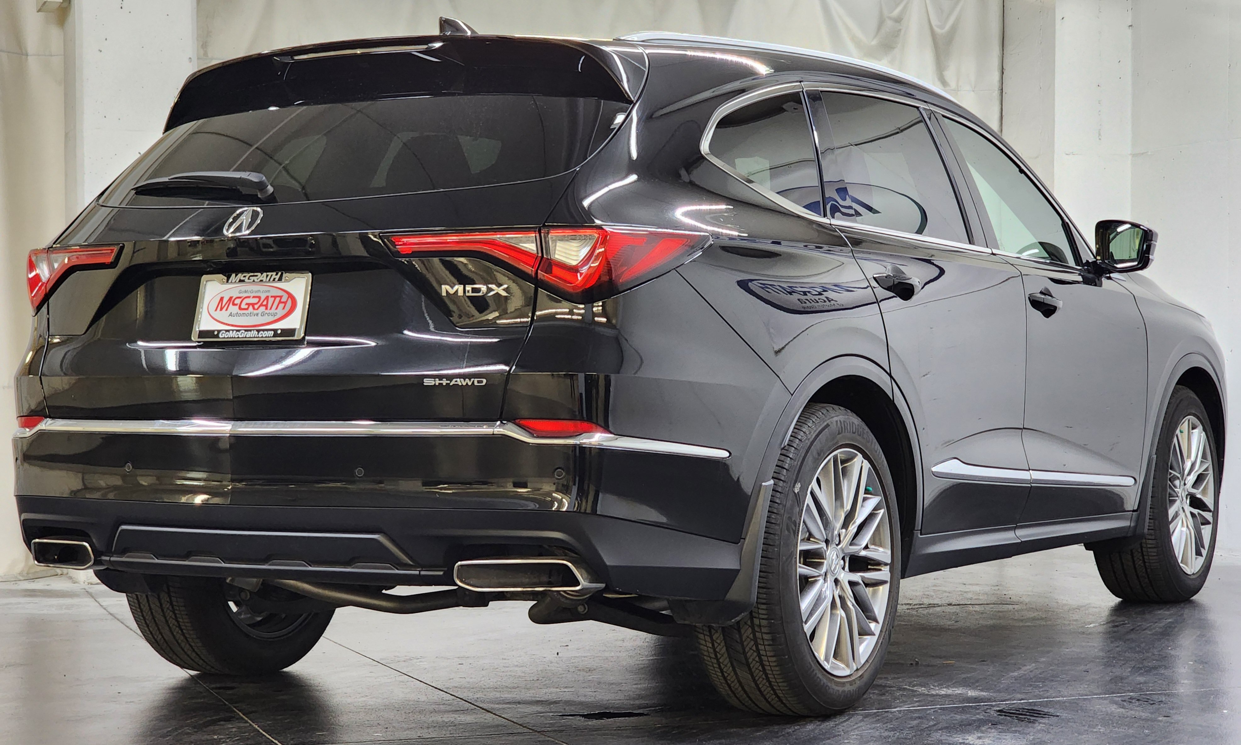 Certified 2024 Acura MDX w/ Advance Package AWD/4WD image 5