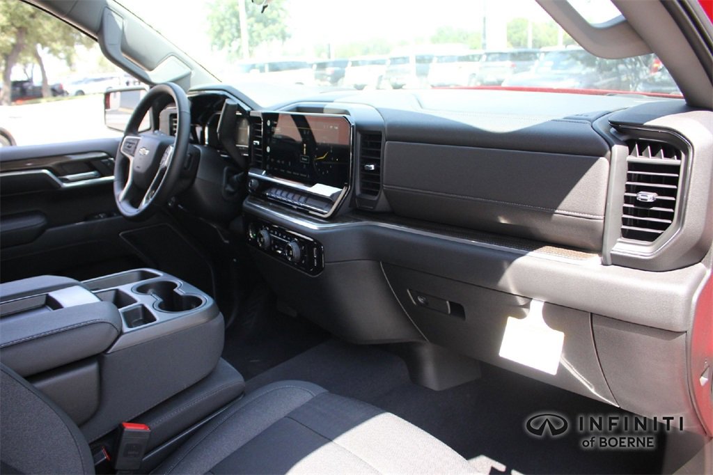 Used 2022 Chevrolet Silverado 1500 LT image 20